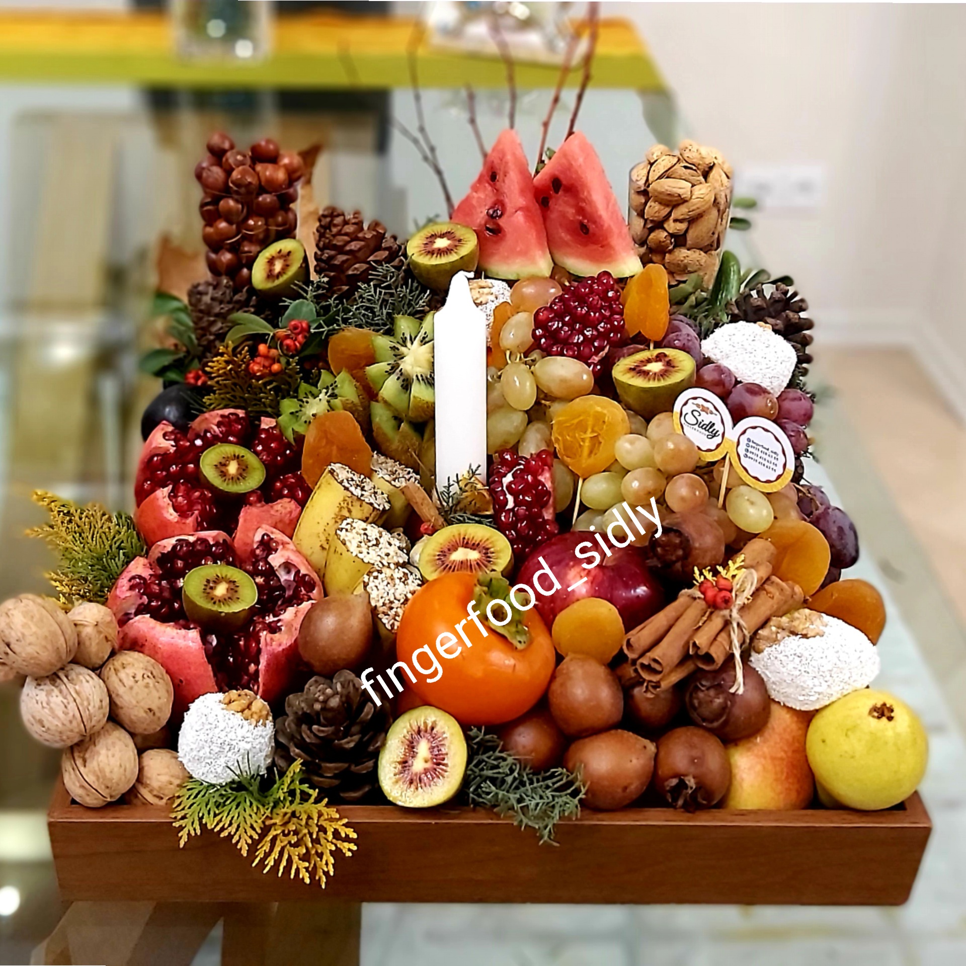 سینی میوه یلدایی